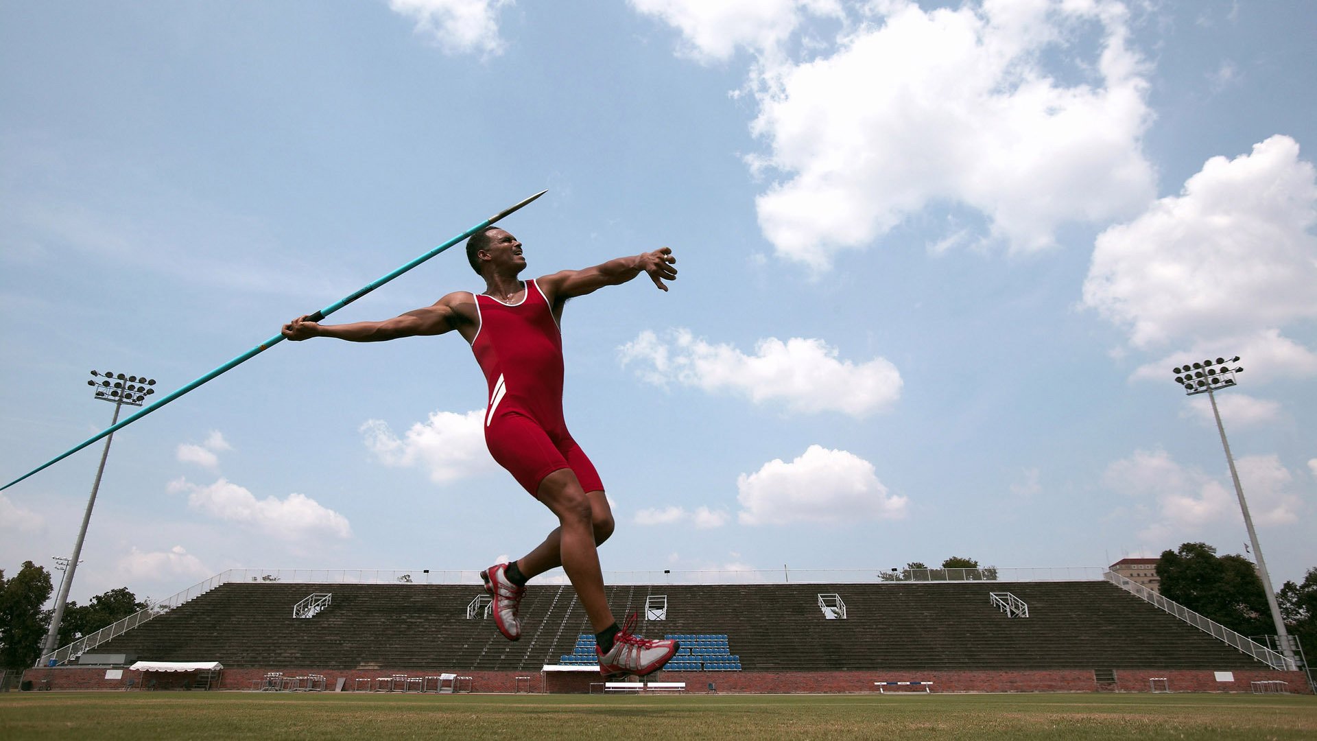 体育场馆环境优化与智能管理策略探讨，体育场馆管理现状
